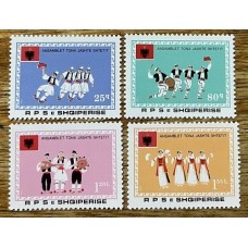 ALBANIA 1983 SERIE COMPLETA DE ESTAMPILLAS NUEVAS MINT BAILES MUSICA